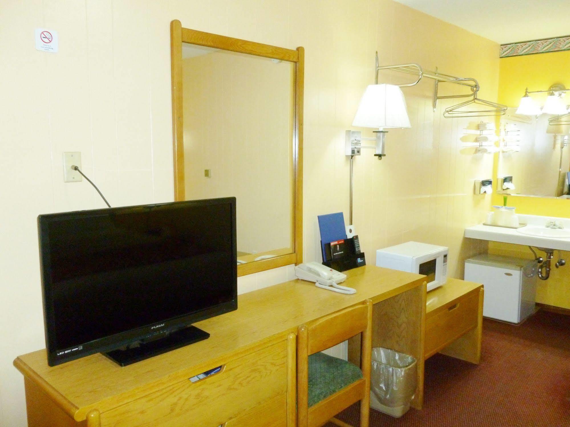 Royal Rest Motel Chariton Eksteriør billede