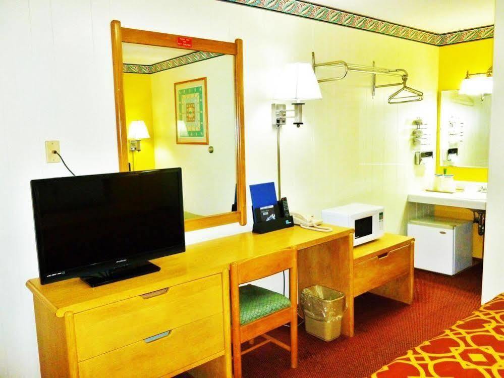 Royal Rest Motel Chariton Eksteriør billede